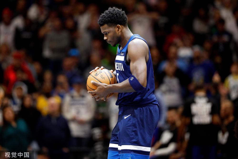 在对阵富勒 在对阵富勒