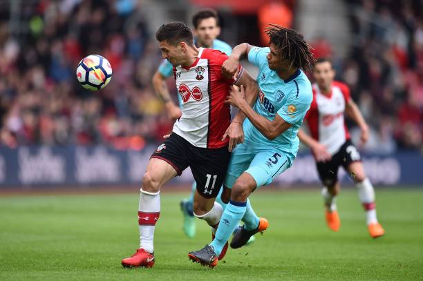 同样基于他 同样基于他